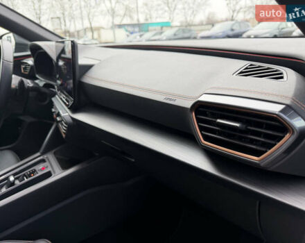 Серый Cupra Formentor, объемом двигателя 1.98 л и пробегом 40 тыс. км за 39500 $, фото 49 на Automoto.ua