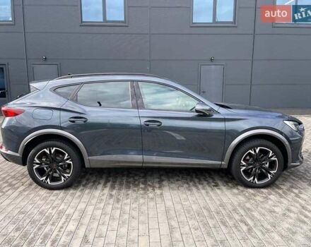 Серый Cupra Formentor, объемом двигателя 1.98 л и пробегом 20 тыс. км за 38715 $, фото 5 на Automoto.ua