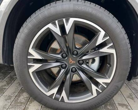 Серый Cupra Formentor, объемом двигателя 1.98 л и пробегом 20 тыс. км за 38715 $, фото 14 на Automoto.ua