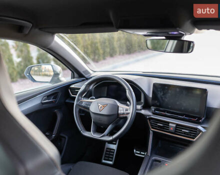 Белый Cupra Leon, объемом двигателя 1.4 л и пробегом 101 тыс. км за 26607 $, фото 94 на Automoto.ua