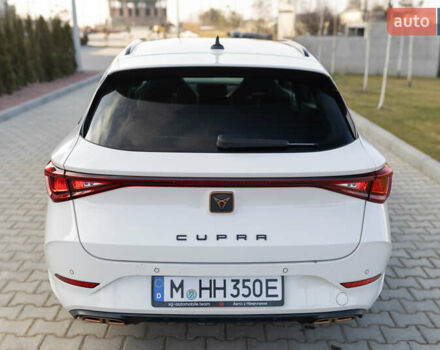 Белый Cupra Leon, объемом двигателя 1.4 л и пробегом 101 тыс. км за 26607 $, фото 6 на Automoto.ua