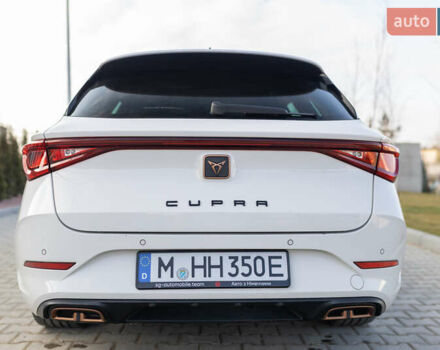 Белый Cupra Leon, объемом двигателя 1.4 л и пробегом 101 тыс. км за 26607 $, фото 7 на Automoto.ua