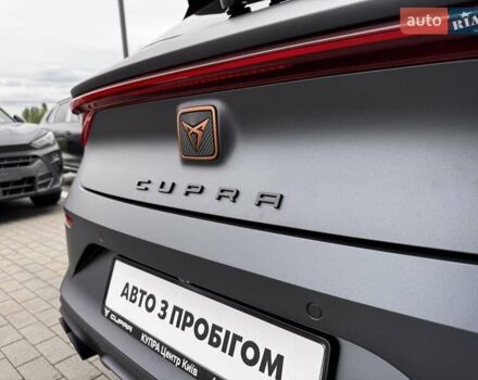 Серый Cupra Leon, объемом двигателя 1.98 л и пробегом 2 тыс. км за 41142 $, фото 19 на Automoto.ua