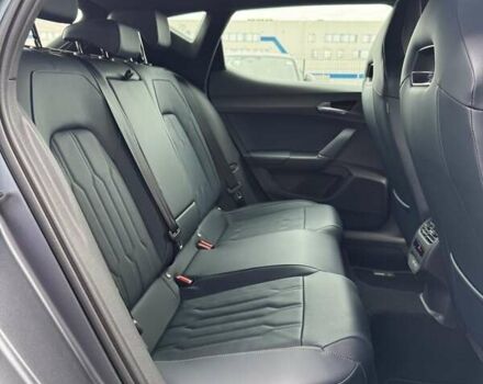 Серый Cupra Leon, объемом двигателя 1.98 л и пробегом 2 тыс. км за 41142 $, фото 38 на Automoto.ua