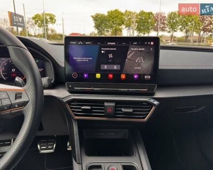 Серый Cupra Leon, объемом двигателя 1.98 л и пробегом 2 тыс. км за 41142 $, фото 49 на Automoto.ua