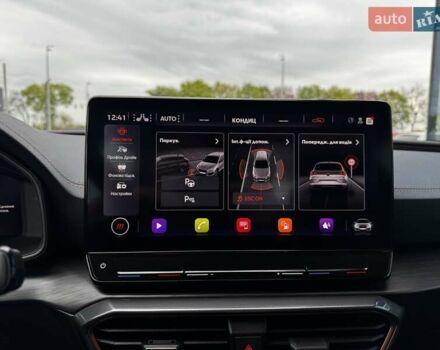 Серый Cupra Leon, объемом двигателя 1.98 л и пробегом 2 тыс. км за 41142 $, фото 56 на Automoto.ua