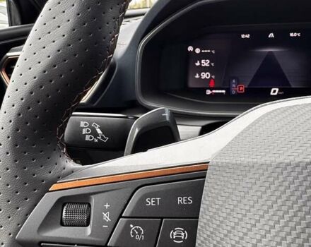 Серый Cupra Leon, объемом двигателя 1.98 л и пробегом 2 тыс. км за 41142 $, фото 62 на Automoto.ua