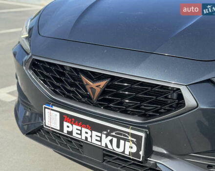 Сірий Cupra Leon, об'ємом двигуна 1.98 л та пробігом 22 тис. км за 41999 $, фото 5 на Automoto.ua