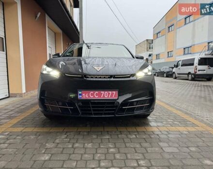 Серый Cupra Tavascan, объемом двигателя 0 л и пробегом 10 тыс. км за 39900 $, фото 10 на Automoto.ua