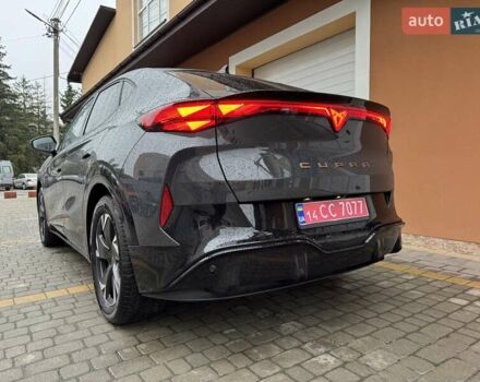 Серый Cupra Tavascan, объемом двигателя 0 л и пробегом 10 тыс. км за 39900 $, фото 13 на Automoto.ua