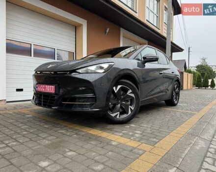 Серый Cupra Tavascan, объемом двигателя 0 л и пробегом 10 тыс. км за 39900 $, фото 3 на Automoto.ua