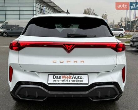 Белый Cupra Terramar, объемом двигателя 1.98 л и пробегом 25 тыс. км за 48500 $, фото 5 на Automoto.ua