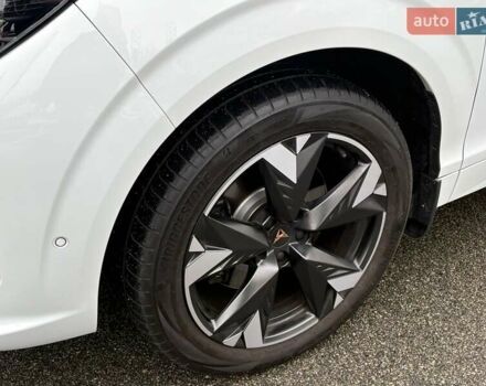 Белый Cupra Terramar, объемом двигателя 1.98 л и пробегом 25 тыс. км за 48500 $, фото 9 на Automoto.ua
