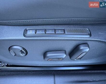 Серый Cupra Terramar, объемом двигателя 1.98 л и пробегом 4 тыс. км за 48999 $, фото 24 на Automoto.ua