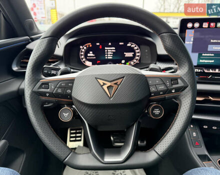 Синій Cupra Terramar, об'ємом двигуна 1.98 л та пробігом 2 тис. км за 49680 $, фото 47 на Automoto.ua