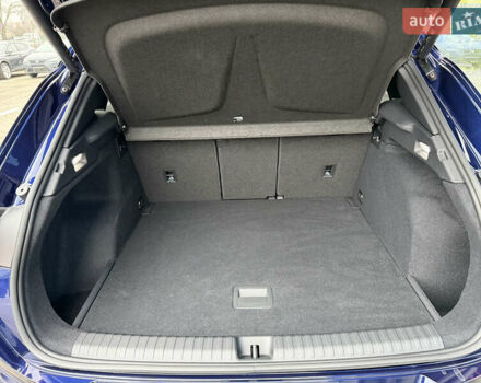 Синій Cupra Terramar, об'ємом двигуна 1.98 л та пробігом 2 тис. км за 49680 $, фото 30 на Automoto.ua