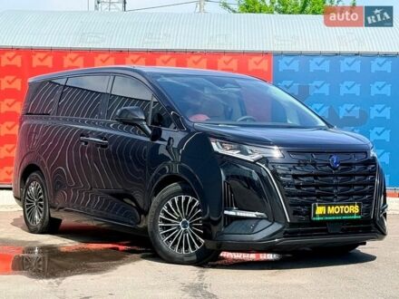 Черный Denza D9, объемом двигателя 1.5 л и пробегом 37 тыс. км за 67000 $, фото 1 на Automoto.ua