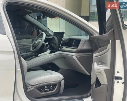 Белый Denza N7, объемом двигателя 0 л и пробегом 20 тыс. км за 35800 $, фото 7 на Automoto.ua