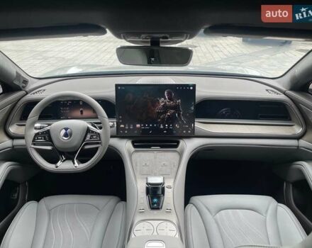 Белый Denza N7, объемом двигателя 0 л и пробегом 20 тыс. км за 35800 $, фото 6 на Automoto.ua