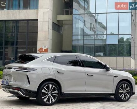 Белый Denza N7, объемом двигателя 0 л и пробегом 20 тыс. км за 35800 $, фото 2 на Automoto.ua