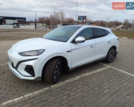 Белый Denza N7, объемом двигателя 0 л и пробегом 1 тыс. км за 43000 $, фото 2 на Automoto.ua