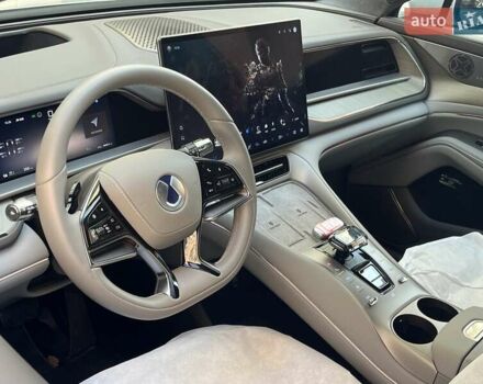 Бежевый Denza N7, объемом двигателя 0 л и пробегом 9 тыс. км за 32900 $, фото 7 на Automoto.ua