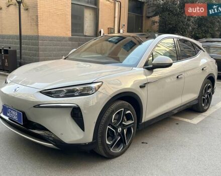 Бежевый Denza N7, объемом двигателя 0 л и пробегом 9 тыс. км за 32900 $, фото 1 на Automoto.ua