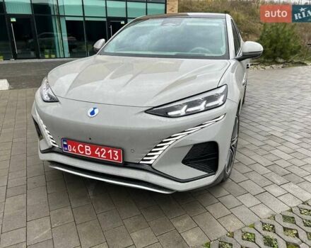 Бежевий Denza N7, об'ємом двигуна 0 л та пробігом 17 тис. км за 36840 $, фото 3 на Automoto.ua