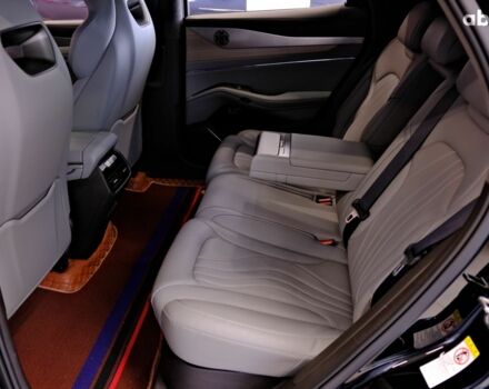 Черный Denza N7, объемом двигателя 0 л и пробегом 45 тыс. км за 33900 $, фото 7 на Automoto.ua