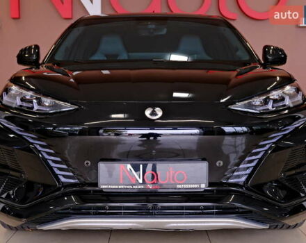 Черный Denza N7, объемом двигателя 0 л и пробегом 45 тыс. км за 33900 $, фото 1 на Automoto.ua