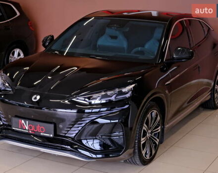 Черный Denza N7, объемом двигателя 0 л и пробегом 45 тыс. км за 33900 $, фото 2 на Automoto.ua