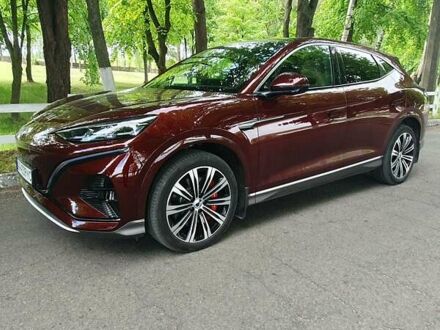 Denza N7 2023 в Боярка на Automoto.ua Красный Denza N7, объемом двигателя 0 л и пробегом 5 тыс. км за 38100 $, фото 1 на Automoto.ua