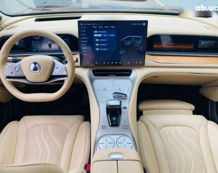 Denza N7, объемом двигателя 0 л и пробегом 6 тыс. км за 29800 $, фото 4 на Automoto.ua