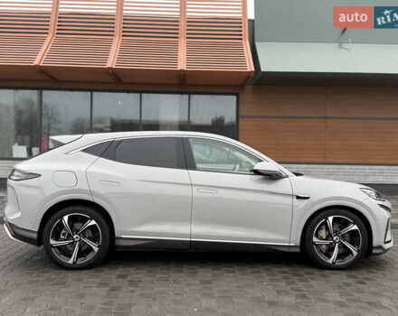 Denza N7, объемом двигателя 0 л и пробегом 10 тыс. км за 34500 $, фото 1 на Automoto.ua