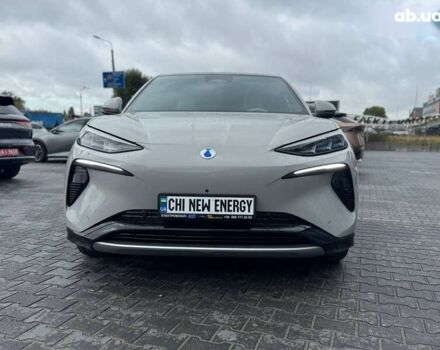 Denza N7, объемом двигателя 0 л и пробегом 5 тыс. км за 43900 $, фото 4 на Automoto.ua