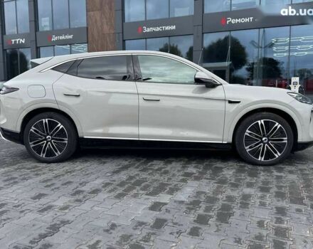 Denza N7, объемом двигателя 0 л и пробегом 5 тыс. км за 43900 $, фото 7 на Automoto.ua