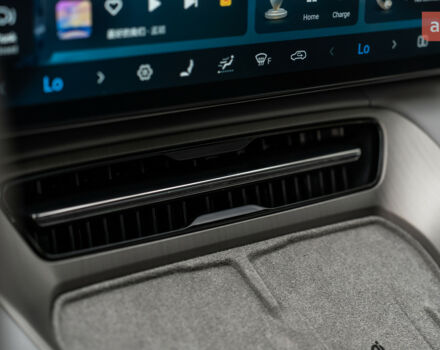 купить новое авто Denza N7 2025 года от официального дилера Автосалон ECODRIVE AUTO Київ Denza фото
