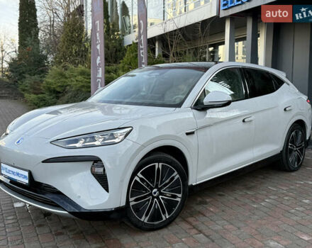 Denza N7, объемом двигателя 0 л и пробегом 7 тыс. км за 38000 $, фото 3 на Automoto.ua