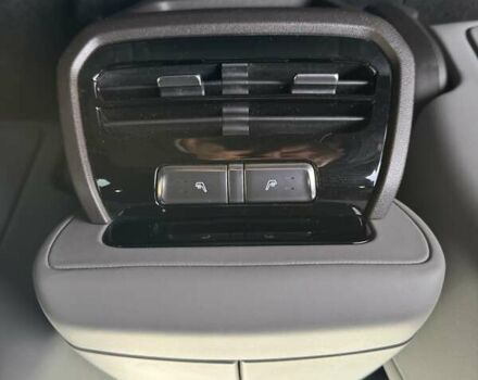 Серый Denza N7, объемом двигателя 0 л и пробегом 24 тыс. км за 35999 $, фото 10 на Automoto.ua