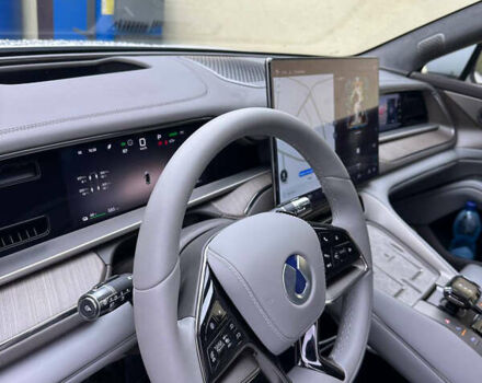 Сірий Denza N7, об'ємом двигуна 0 л та пробігом 1 тис. км за 45000 $, фото 2 на Automoto.ua