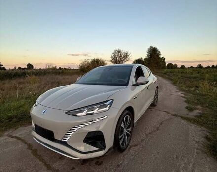 Серый Denza N7, объемом двигателя 0 л и пробегом 7 тыс. км за 35500 $, фото 1 на Automoto.ua