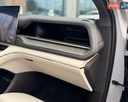 Серый Denza N7, объемом двигателя 0 л и пробегом 5 тыс. км за 44000 $, фото 38 на Automoto.ua