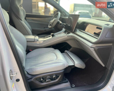 Сірий Denza N7, об'ємом двигуна 0 л та пробігом 17 тис. км за 36500 $, фото 10 на Automoto.ua