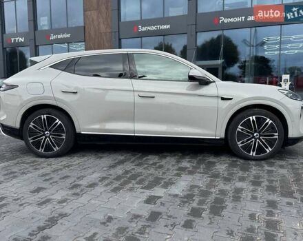 Серый Denza N7, объемом двигателя 0 л и пробегом 5 тыс. км за 44000 $, фото 7 на Automoto.ua