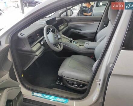 Сірий Denza N7, об'ємом двигуна 0 л та пробігом 7 тис. км за 39899 $, фото 6 на Automoto.ua