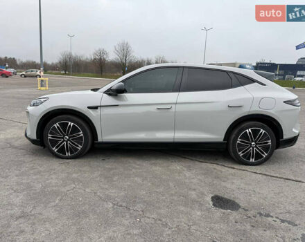 Сірий Denza N7, об'ємом двигуна 0 л та пробігом 12 тис. км за 42700 $, фото 1 на Automoto.ua