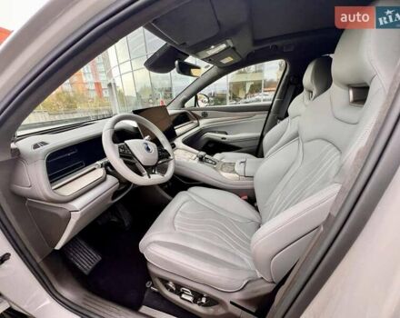 Серый Denza N7, объемом двигателя 0 л и пробегом 1 тыс. км за 45500 $, фото 10 на Automoto.ua