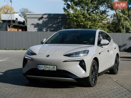 Сірий Denza N7, об'ємом двигуна 0 л та пробігом 24 тис. км за 38000 $, фото 1 на Automoto.ua