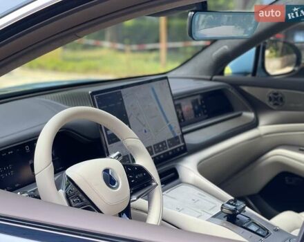 Синий Denza N7, объемом двигателя 0 л и пробегом 8 тыс. км за 35800 $, фото 3 на Automoto.ua