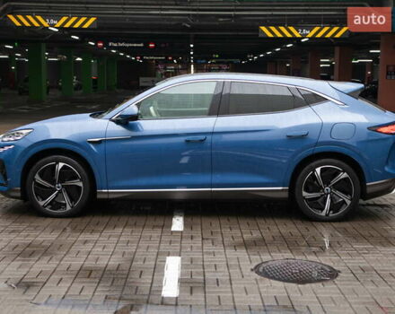 Синий Denza N7, объемом двигателя 0 л и пробегом 5 тыс. км за 38950 $, фото 5 на Automoto.ua